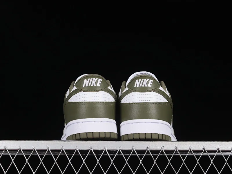 All Categories Nk SB Dunk Series Nk SB Dunk Low Low-top Sneakers Foreign Trade Version Nk Dunk Low Olive Green SB Smashed Backboard Fashion Casual Sneakers DD1503-120